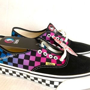 Vans T & C Surf shoes black multi color checkered low tops mens sneakers…